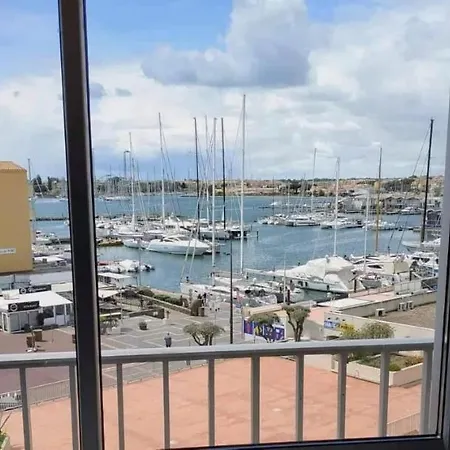 Superbe 4 Pers Vue Centre Port Du Cap D'agde Neuf Climatise アパート アグド